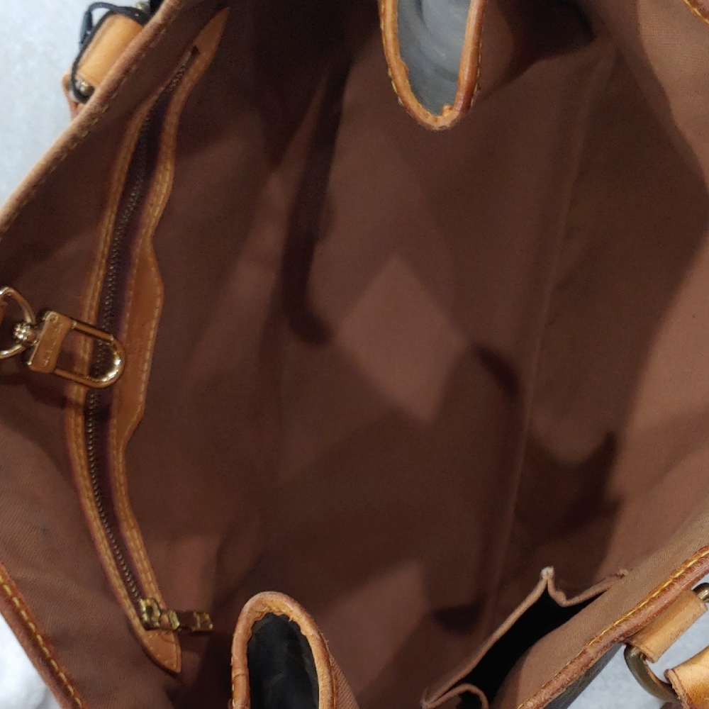 LV Monogram Shoulder Bag - Picture 14 of 14